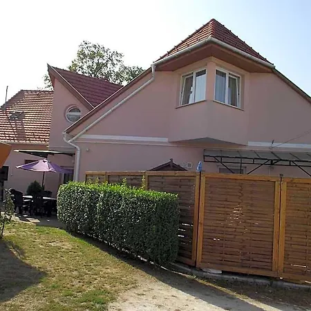 Ludas Panzió 3*
